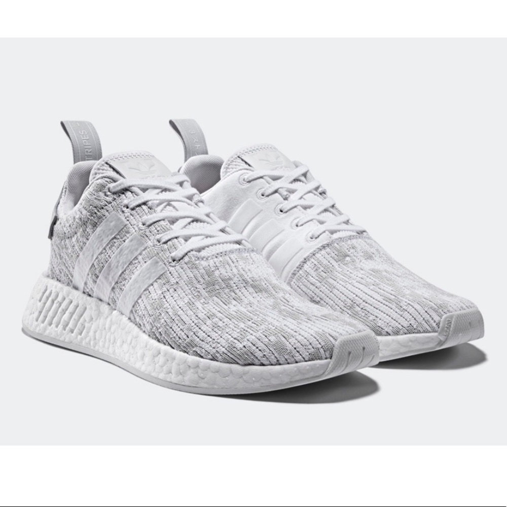 Adidas NMD r2 Shoes Sneakers Gray